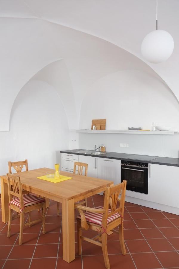60Qm Wohnung Naabtal Im Historischen Pfarrhaus Pielenhofen Экстерьер фото